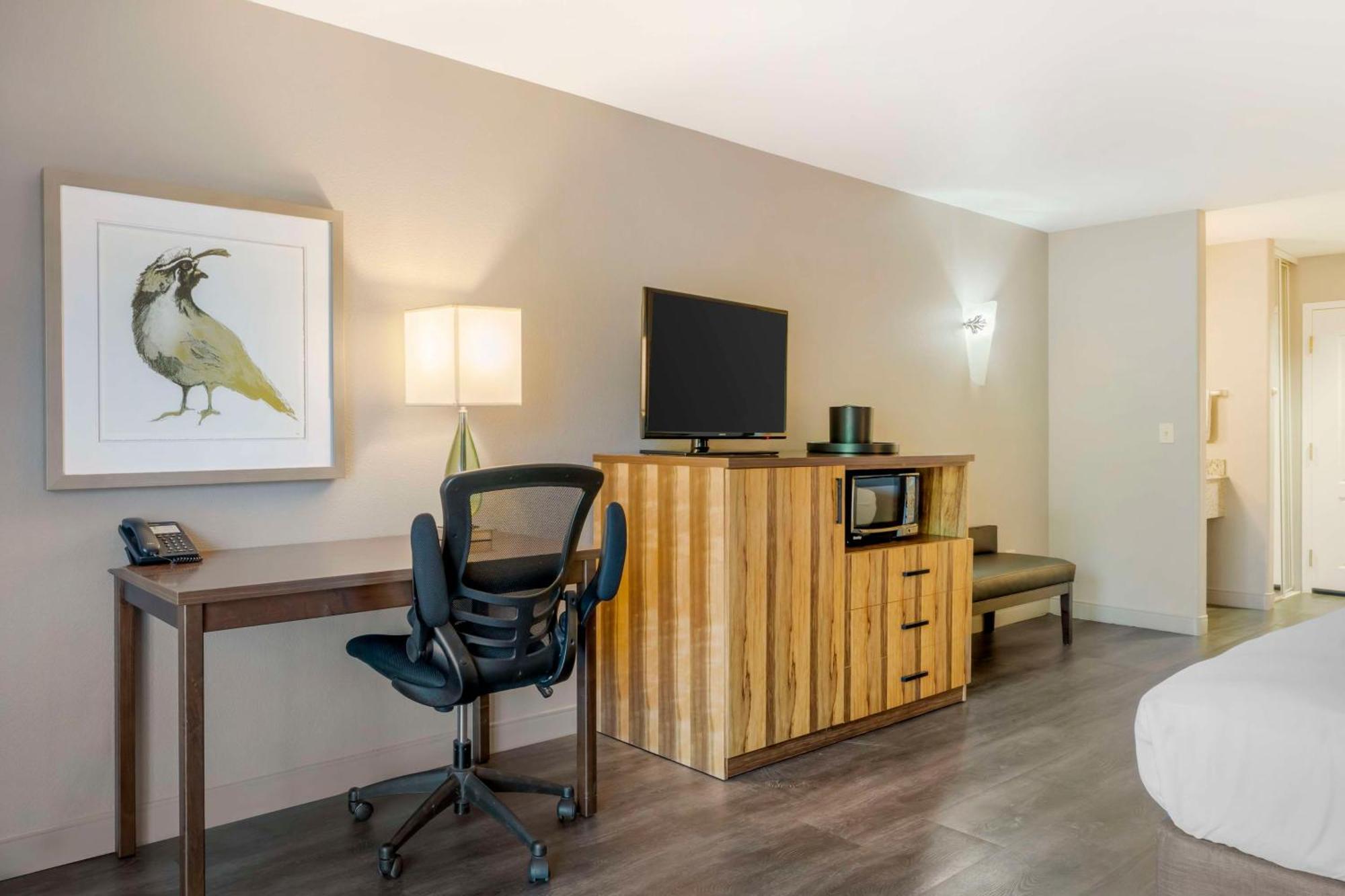 Best Western Cedar Inn & Suites Angels Camp Zewnętrze zdjęcie