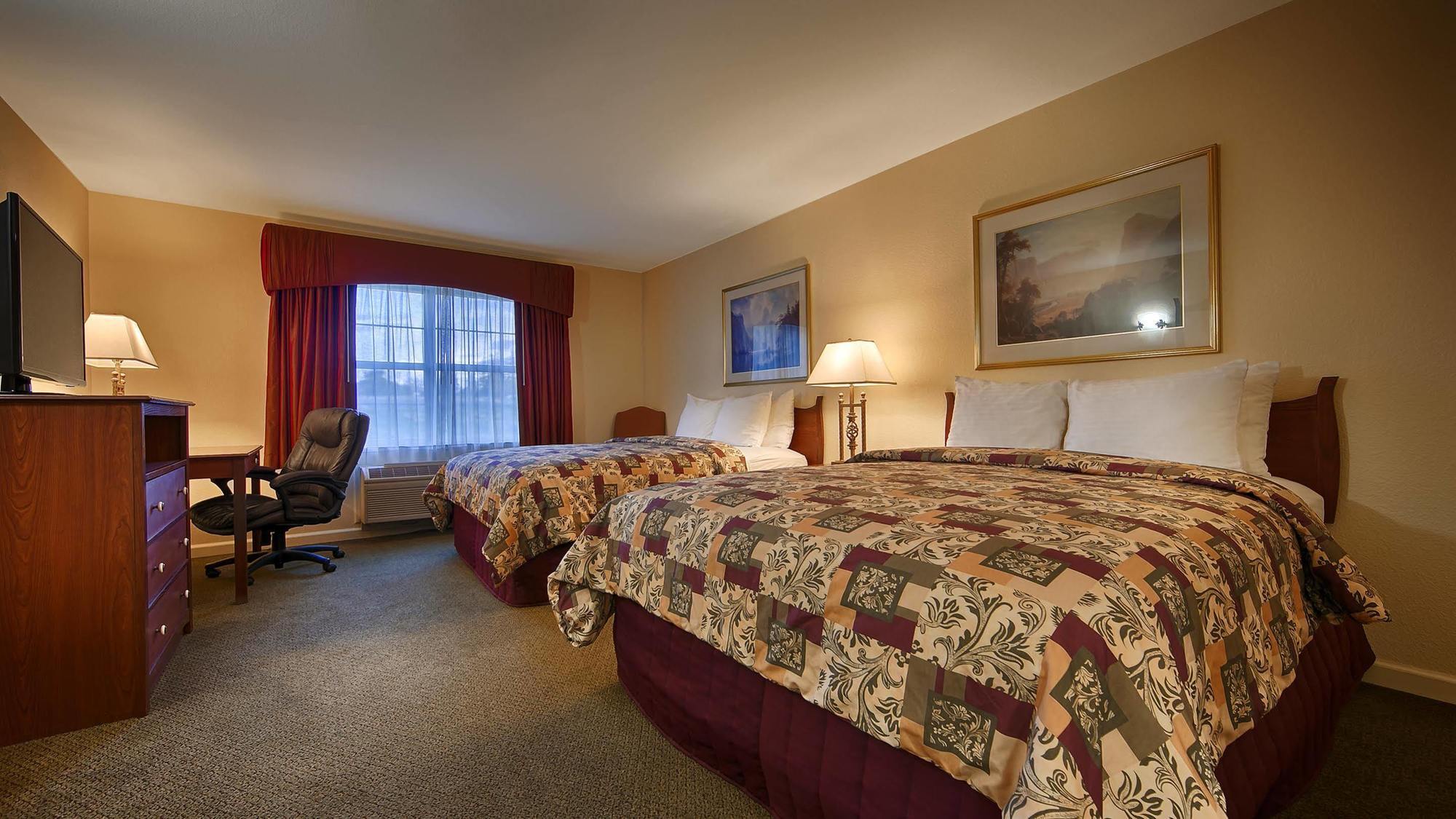 Best Western Cedar Inn & Suites Angels Camp Zewnętrze zdjęcie