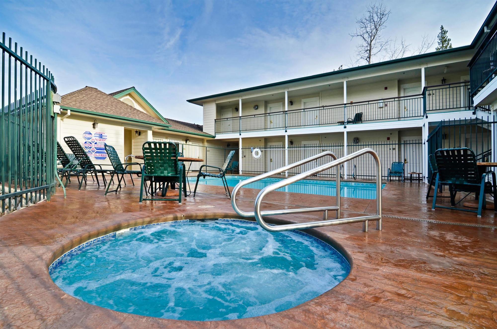 Best Western Cedar Inn & Suites Angels Camp Udogodnienia zdjęcie